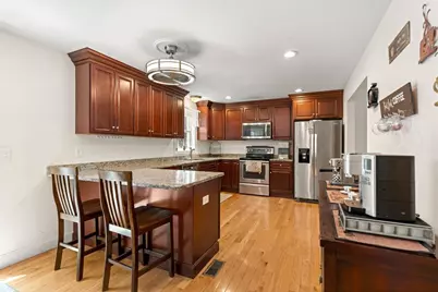 34 Amesbury Ave, Amesbury, MA 01913 - Photo 13