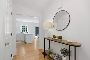 81 Parish Rd, Needham, MA 02494 - Photo 15