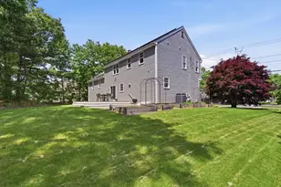 81 Parish Rd, Needham, MA 02494 - Photo 3