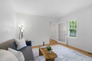 81 Parish Rd, Needham, MA 02494 - Photo 19