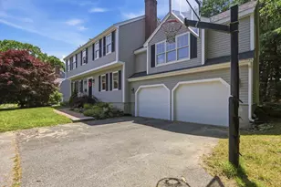 81 Parish Rd, Needham, MA 02494 - Photo 3