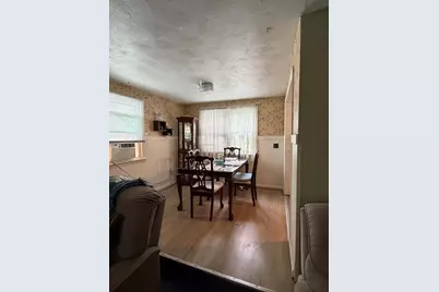 40 Aldrew Ter, Springfield, MA 01119 - Photo 7