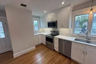 67 Walnut St, Watertown, MA 02472 - Photo 3