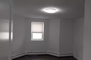 35 Fairmont St, Malden, MA 02148 - Photo 3