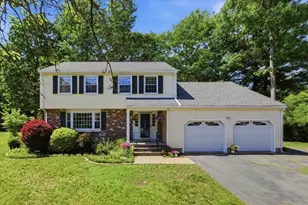 27 Kennel Hill Dr, Beverly, MA 01915 - Photo 1