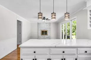 252 Pinewood Dr, Longmeadow, MA 01106 - Photo 1