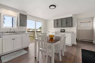 26 Vernon St, Holyoke, MA 01040 - Photo 7