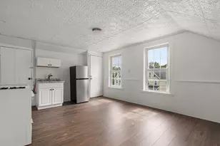 26 Vernon St, Holyoke, MA 01040 - Photo 27