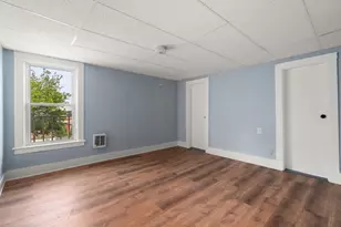 26 Vernon St, Holyoke, MA 01040 - Photo 29