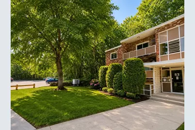53 Lionel Ave #F, Waltham, MA 02452 - Photo 15
