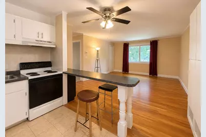 53 Lionel Ave #F, Waltham, MA 02452 - Photo 3