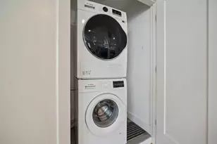 24 Rawson St, Boston, MA 02125 - Photo 17