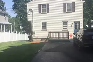 48 King St, Mansfield, MA 02048 - Photo 1