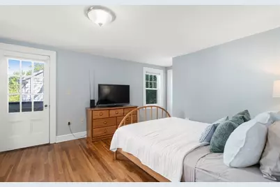 66 Randlett Park, Newton, MA 02465 - Photo 19