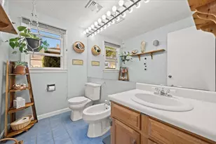 275 Washington St, Taunton, MA 02780 - Photo 21