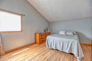 36 McGowan St, Fall River, MA 02723 - Photo 19