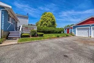 36 McGowan St, Fall River, MA 02723 - Photo 3