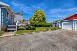 36 McGowan St, Fall River, MA 02723 - Photo 3