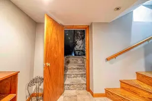 36 McGowan St, Fall River, MA 02723 - Photo 25