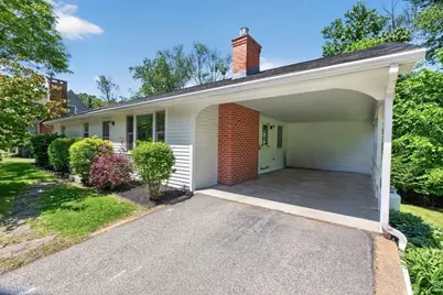 60 Pinedale St, Southbridge, MA 01550 - Photo 1