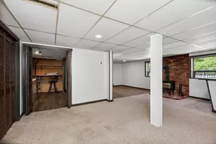 60 Pinedale St, Southbridge, MA 01550 - Photo 27