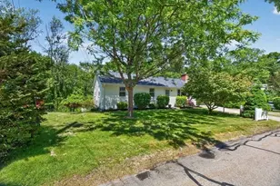 60 Pinedale St, Southbridge, MA 01550 - Photo 5