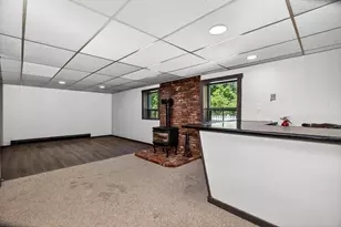 60 Pinedale St, Southbridge, MA 01550 - Photo 31