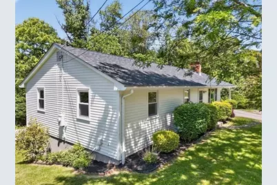 60 Pinedale St, Southbridge, MA 01550 - Photo 5