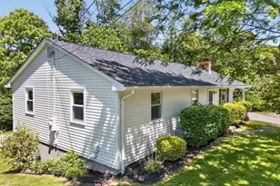 60 Pinedale St, Southbridge, MA 01550 - Photo 5