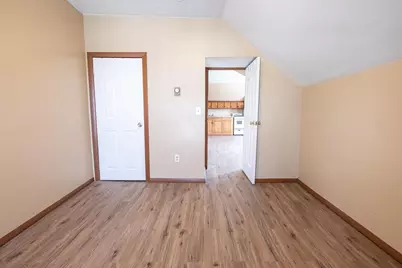 3 Charles St #3R, Chicopee, MA 01020 - Photo 11