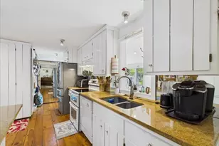 621 Locustfield Rd, Falmouth, MA 02536 - Photo 23
