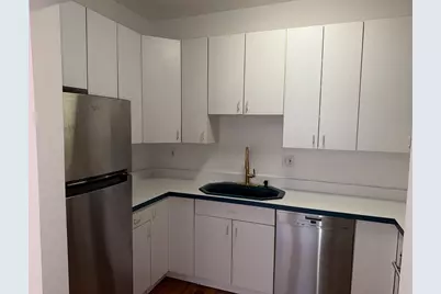 35 Revere St #2, Boston, MA 02114 - Photo 5