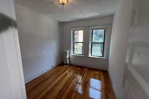 35 Revere St, Boston, MA 02114 - Photo 7