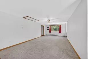 51 Bryant St, Berkley, MA 02779 - Photo 27