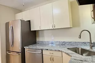 34 Newhall St, Lowell, MA 01852 - Photo 3