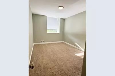 34 Newhall St #212, Lowell, MA 01852 - Photo 13