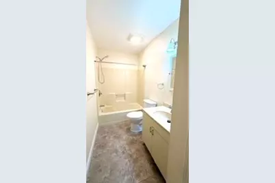 34 Newhall St #212, Lowell, MA 01852 - Photo 19