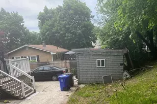 42 Warren Ave, Boston, MA 02136 - Photo 5