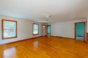 55 Alvord Pl, South Hadley, MA 01075 - Photo 9