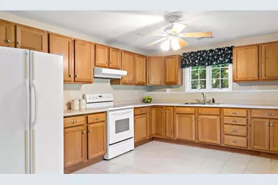 19 Azalea Dr, Dartmouth, MA 02747 - Photo 27