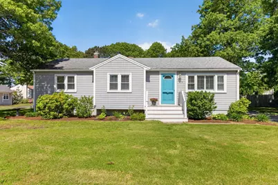 119 Seacoast Shores Blvd, Falmouth, MA 02536 - Photo 1