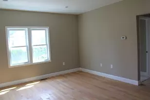 124 Emerald St, Malden, MA 02148 - Photo 3