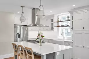 284 Bunker Hill St, Boston, MA 02129 - Photo 7