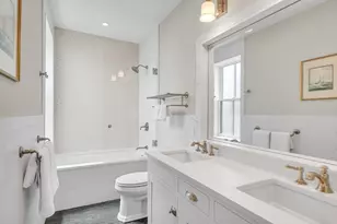 284 Bunker Hill St, Boston, MA 02129 - Photo 25