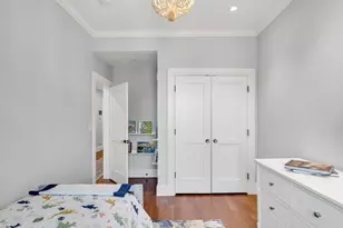 284 Bunker Hill St, Boston, MA 02129 - Photo 35