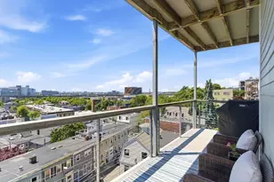 284 Bunker Hill St, Boston, MA 02129 - Photo 15