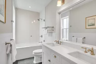 284 Bunker Hill St, Boston, MA 02129 - Photo 27