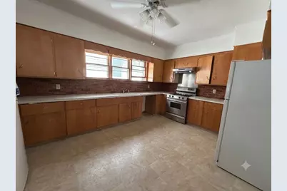 58 Willow Ave #58A, Somerville, MA 02144 - Photo 5