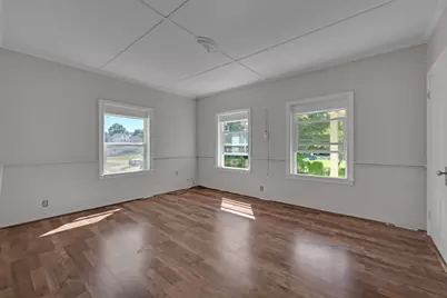 47 Morris St, Southbridge, MA 01550 - Photo 11
