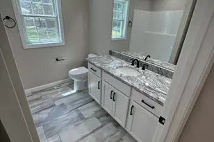 147 Parkerview St, Springfield, MA 01119 - Photo 13